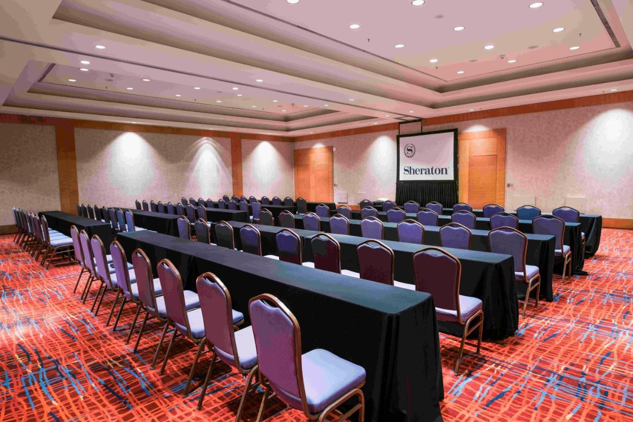 Hotel Sheraton Pilar & Convention Center 5*