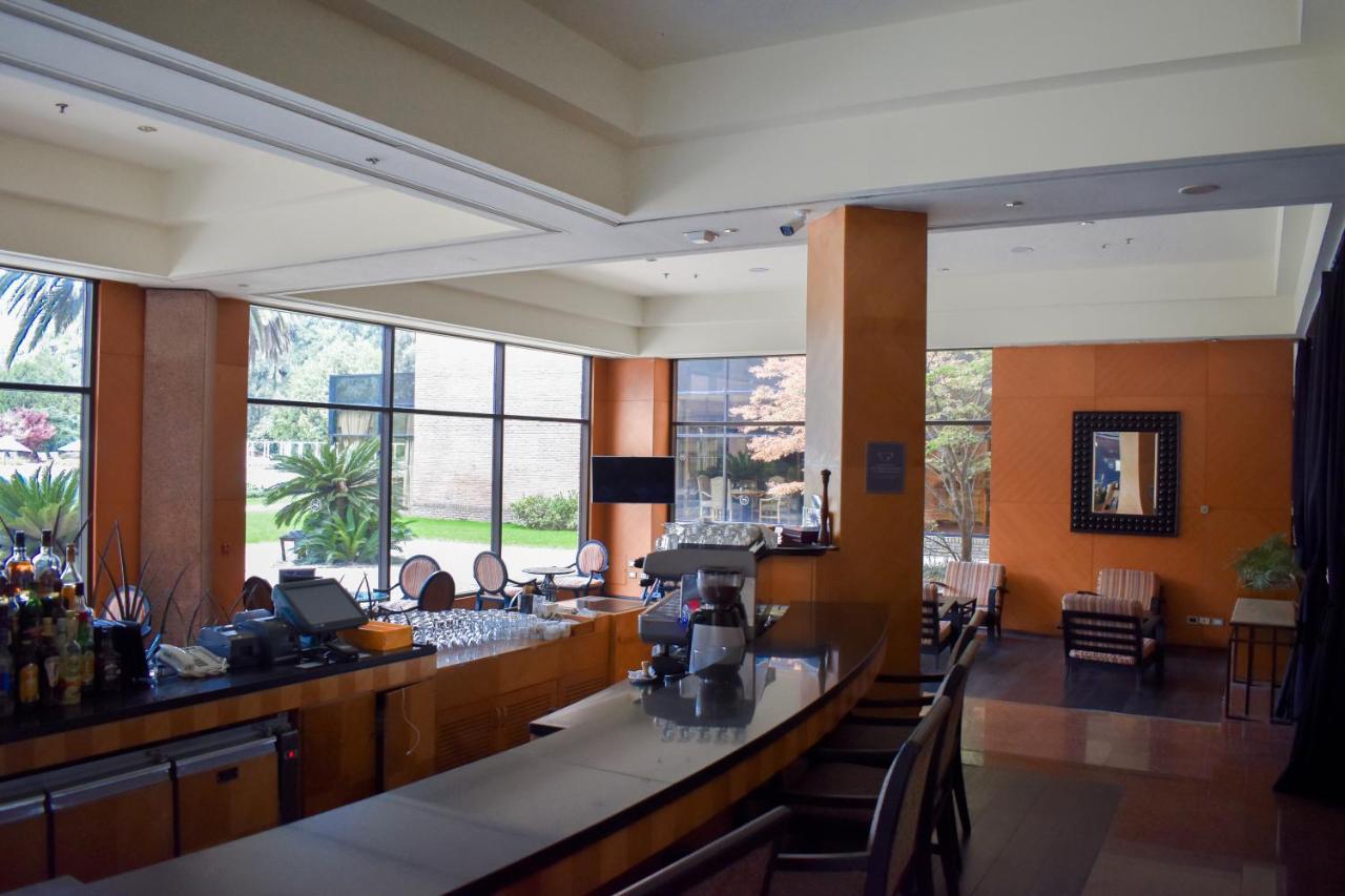 Sheraton Pilar & Convention Center Hotel