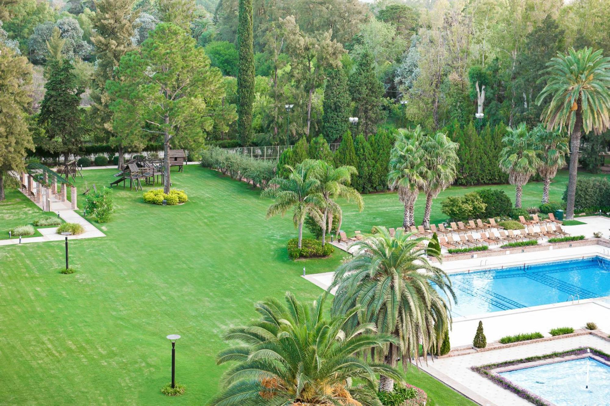 Hotel Sheraton Pilar & Convention Center