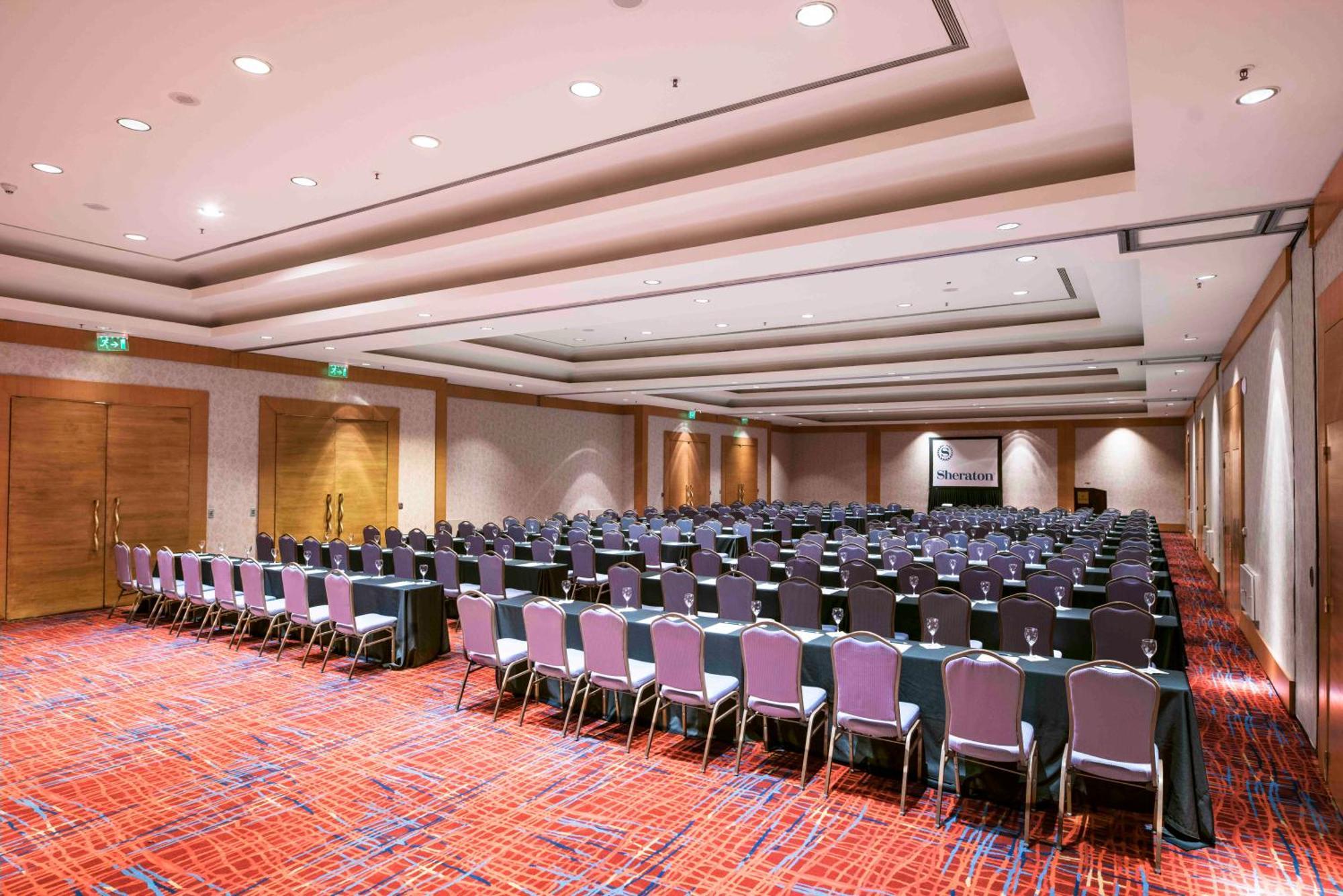 Hotel Sheraton Pilar & Convention Center