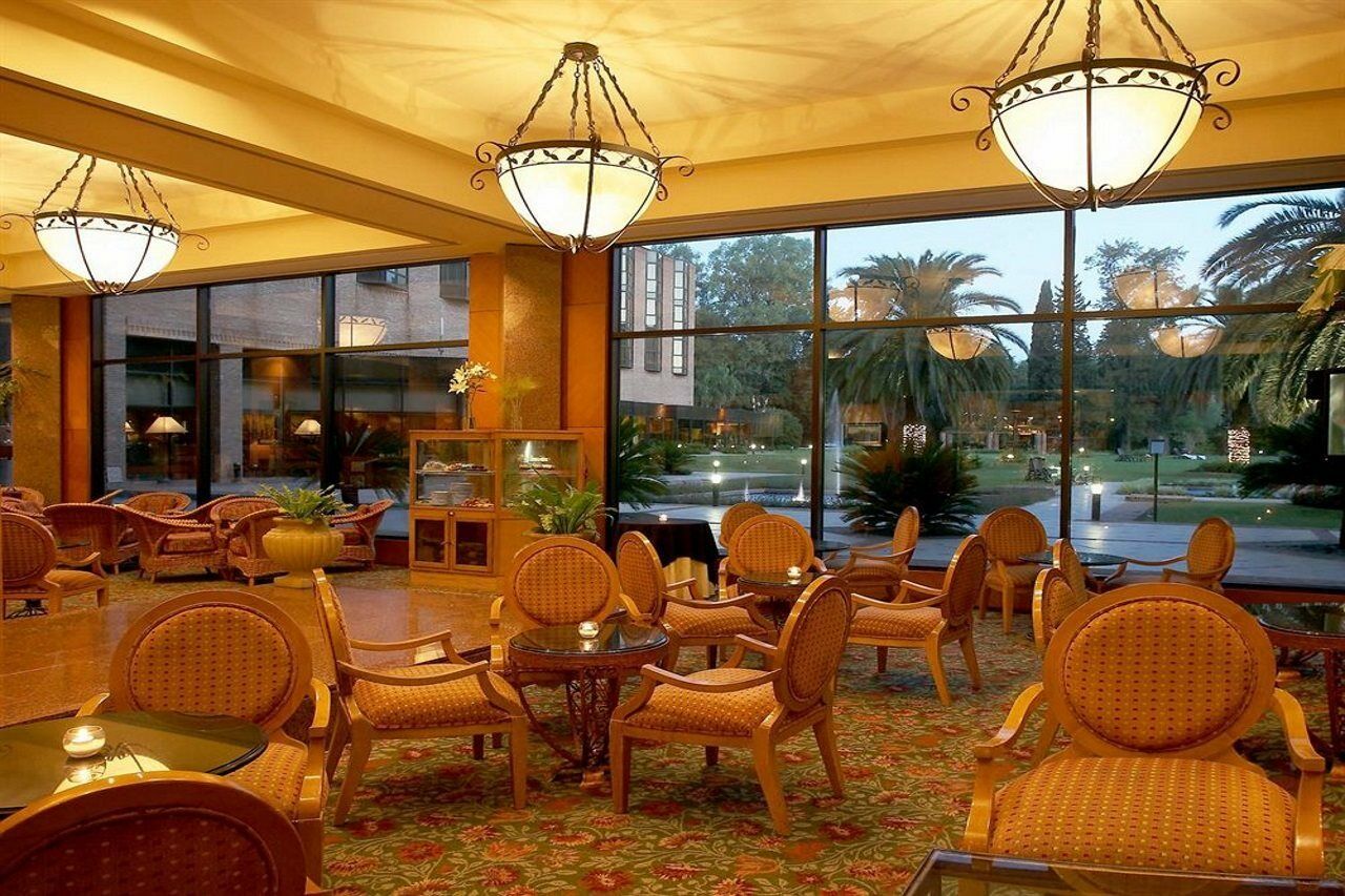 Sheraton Pilar & Convention Center